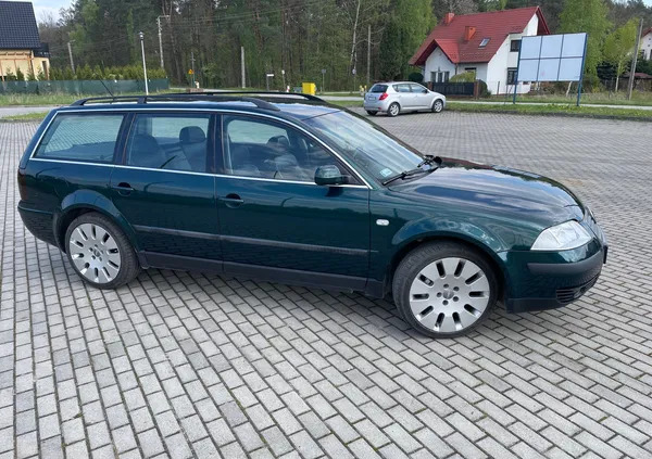 volkswagen Volkswagen Passat cena 9900 przebieg: 480000, rok produkcji 2001 z Siedlce